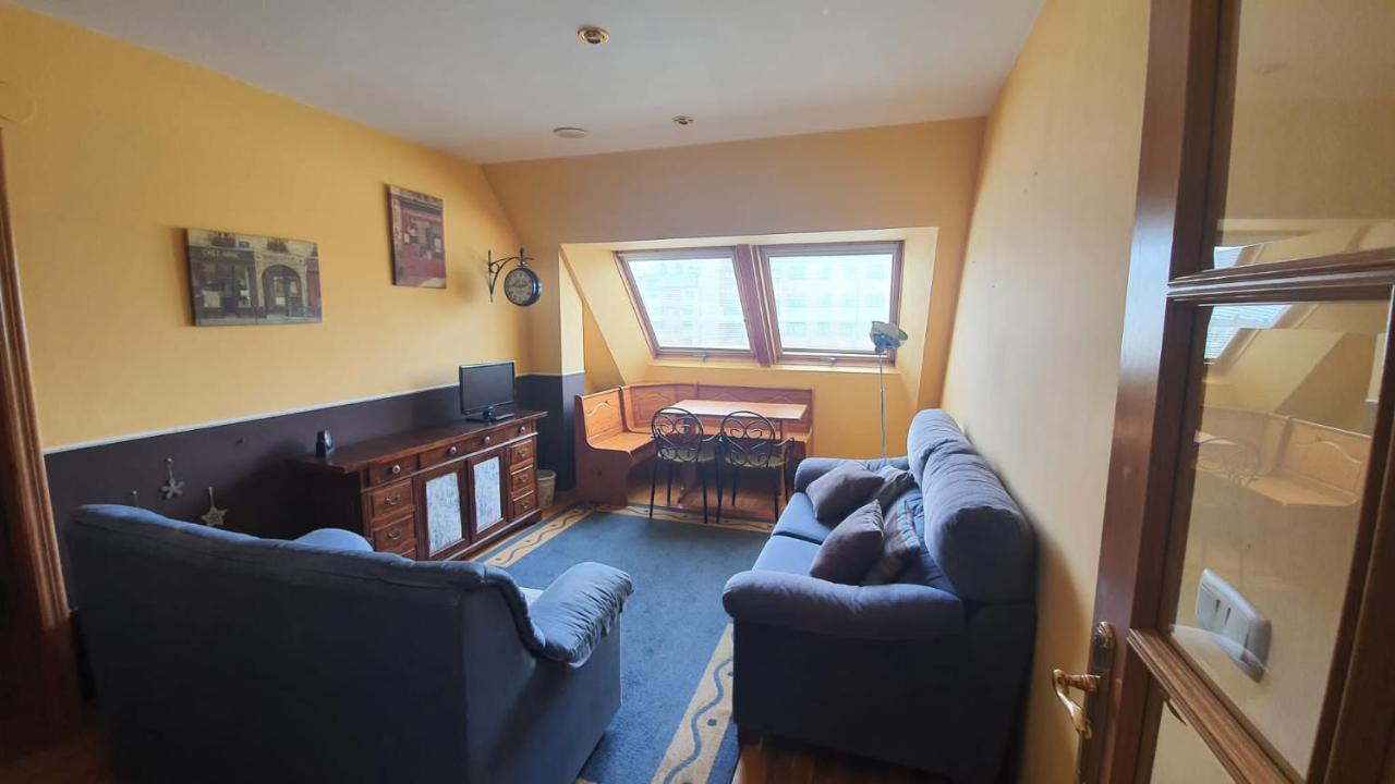 Apartamento O Xardin รีบาเดโอ ภายนอก รูปภาพ