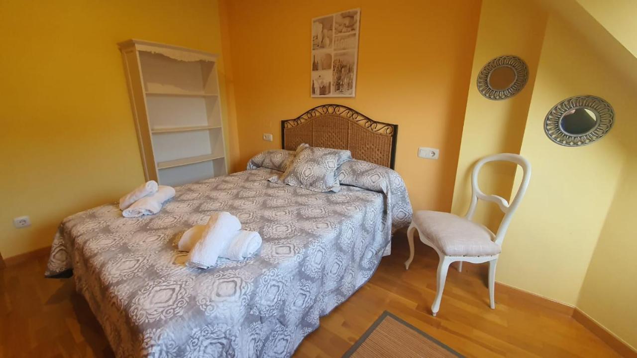 Apartamento O Xardin รีบาเดโอ ภายนอก รูปภาพ